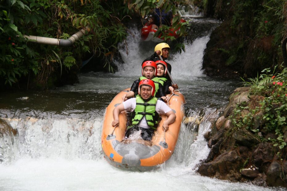 From Mild to Wild: Choosing the Perfect Montana River Rafting Trip for You