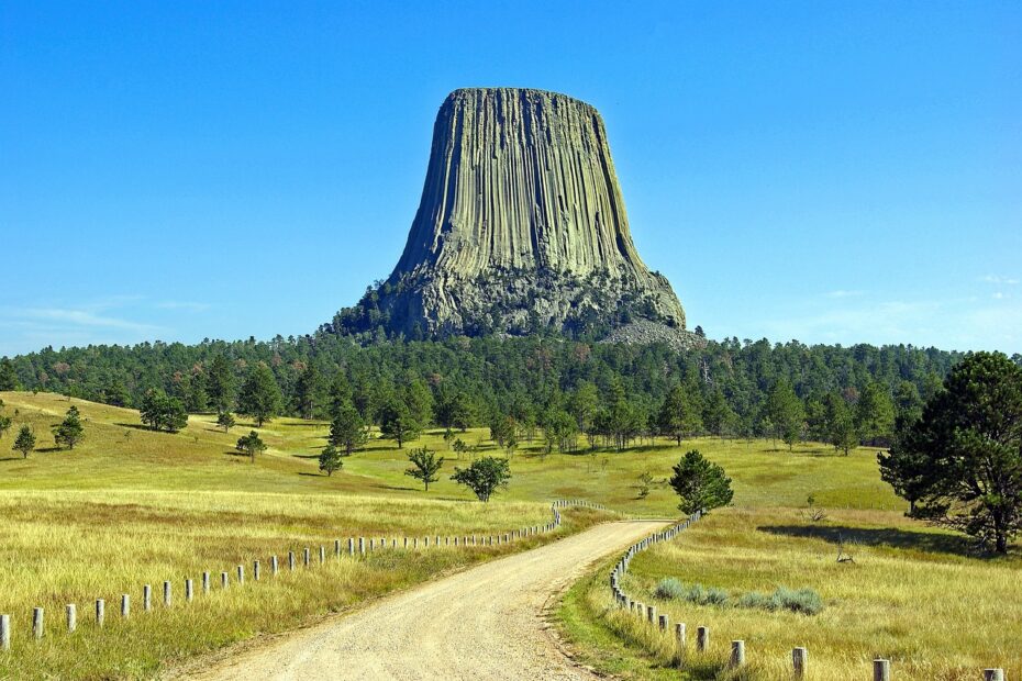 wyoming's devils tower, devils tower, wyoming